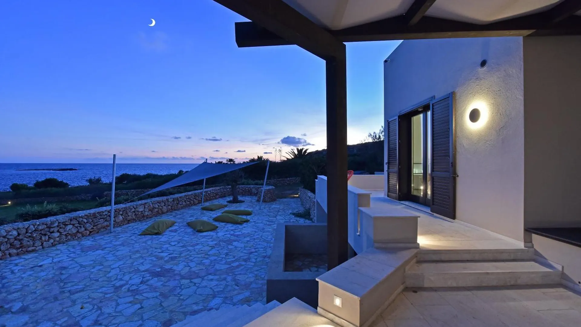 Villa Stornella By Mmega Case Canini